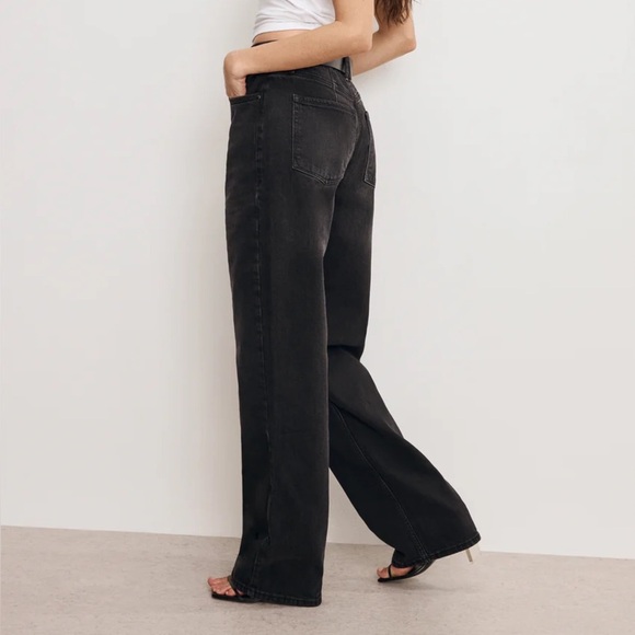 NWT Good American 90s Relaxed Mid Rise Jean - Picture 3 of 10